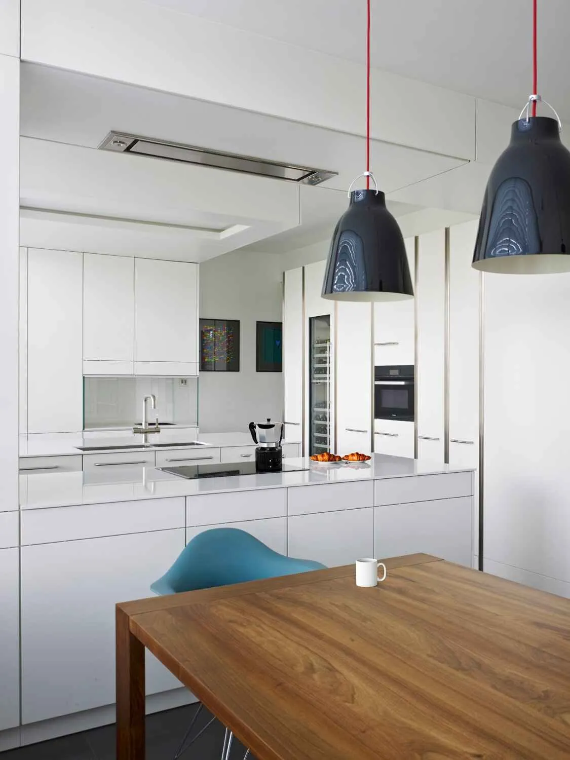 Canyon House, Clerkenwell, EC1 &mdash; Dining and kitchen