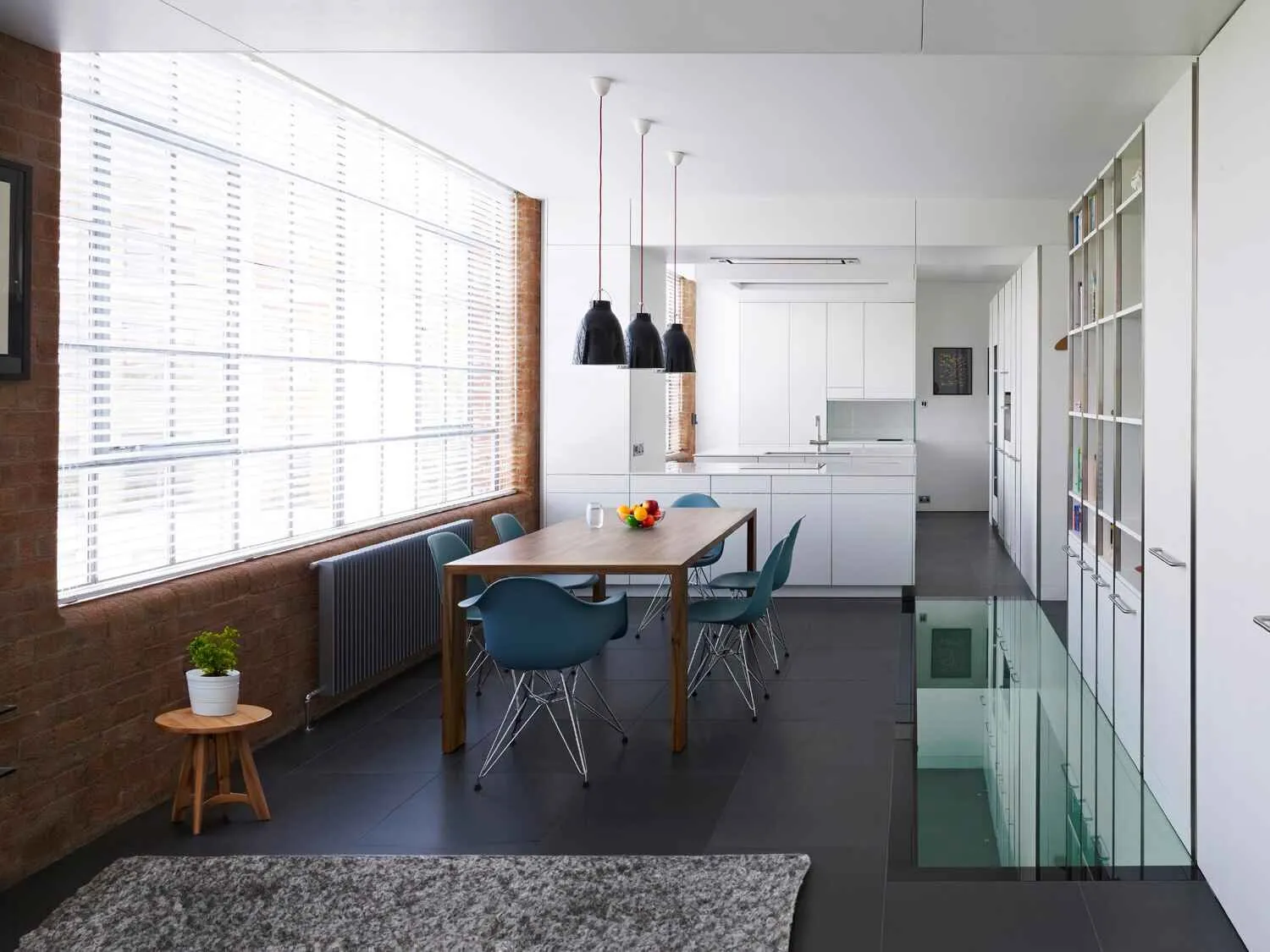 Canyon House, Clerkenwell, EC1 &mdash; Dining room