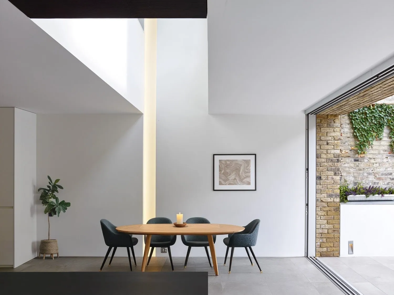 Capablanca House, Barnsbury, N1 &mdash; Dining room