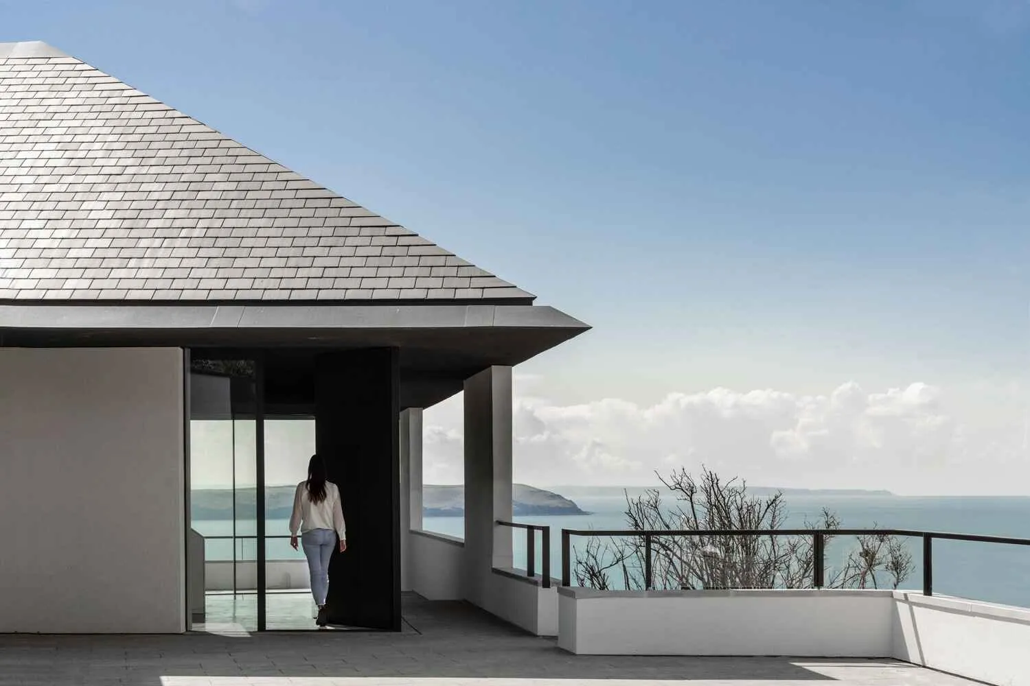 Cove Ridge, North Devon coast &mdash; Entrance and view