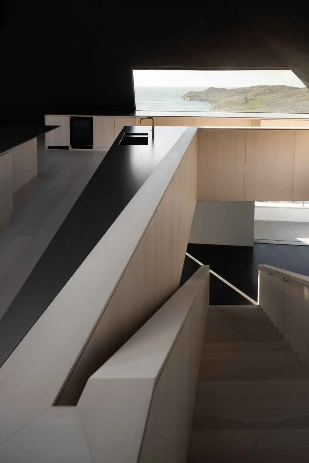 Cove Ridge, North Devon coast &mdash; Looking down stair