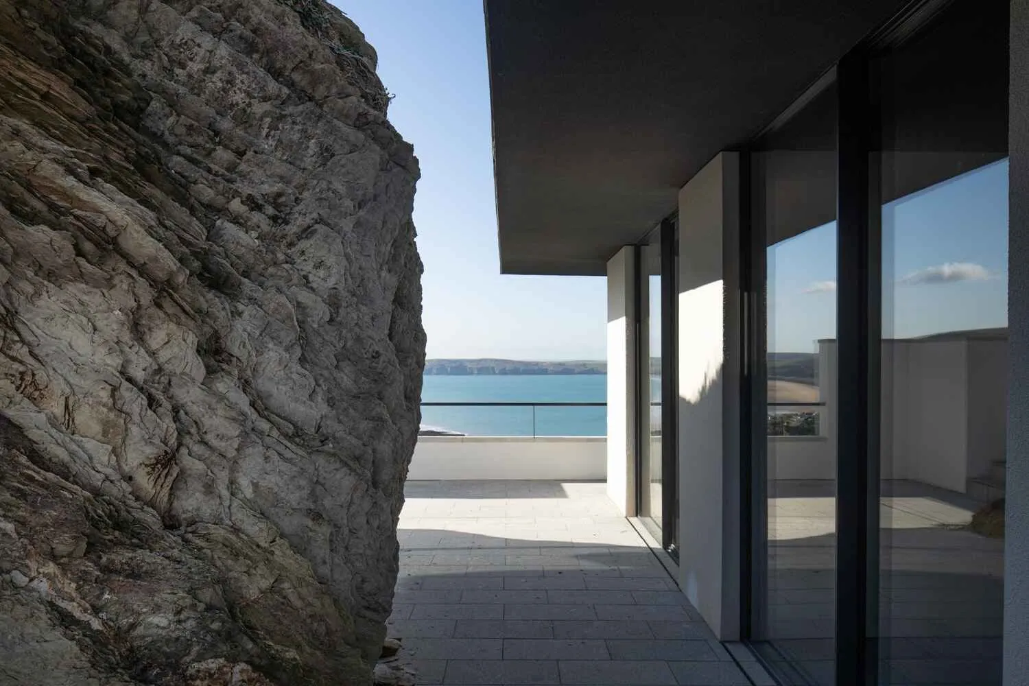 Cove Ridge, North Devon coast &mdash; Roofline and quarry