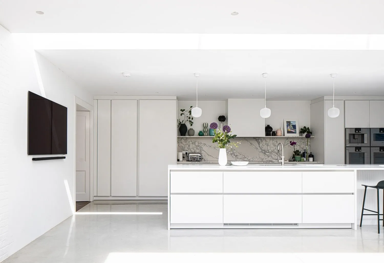 Garden Lodge, Harpenden, AL5 &mdash; Landscape of kitchen