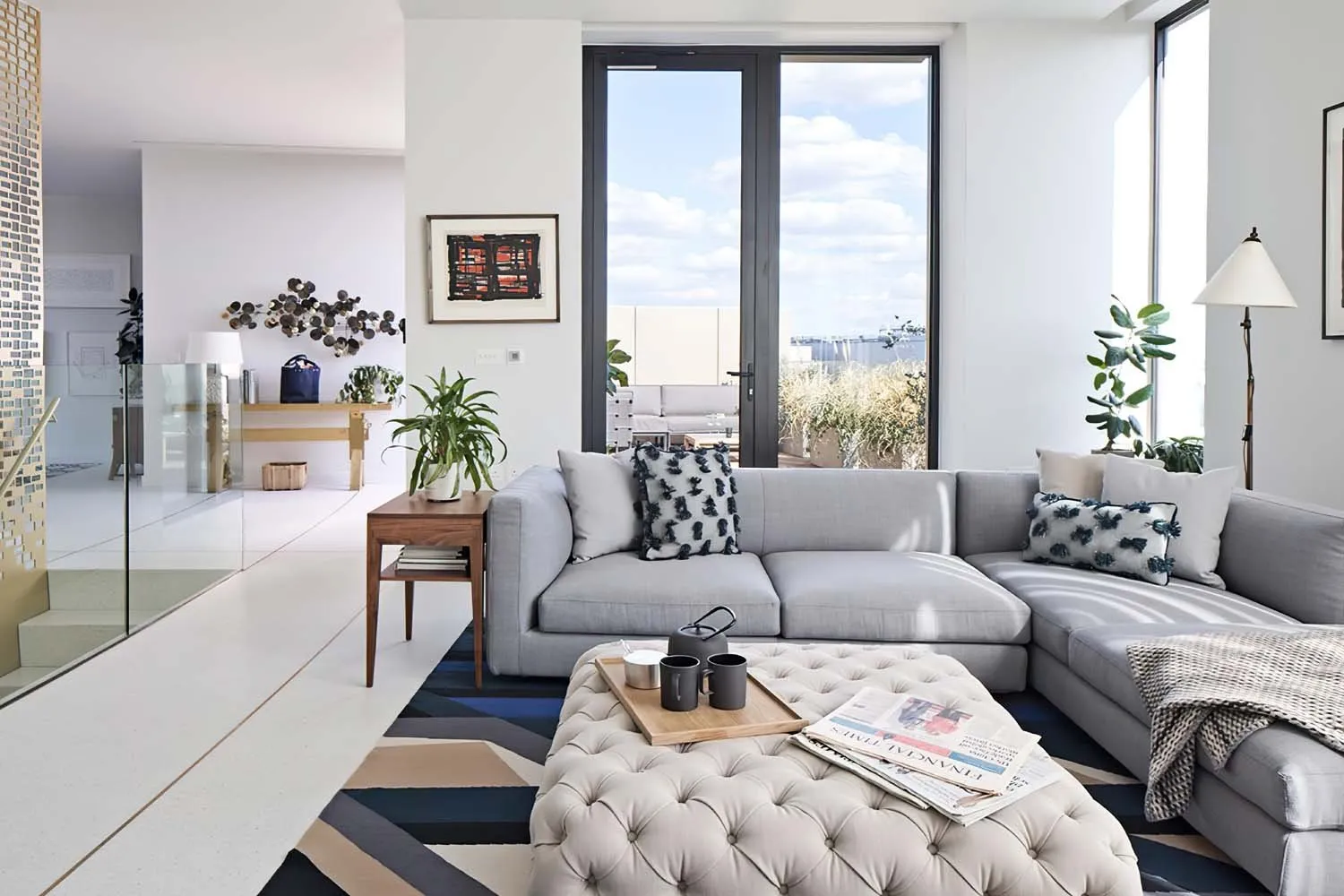 Helios House, White City, W12 &mdash; Helios house living