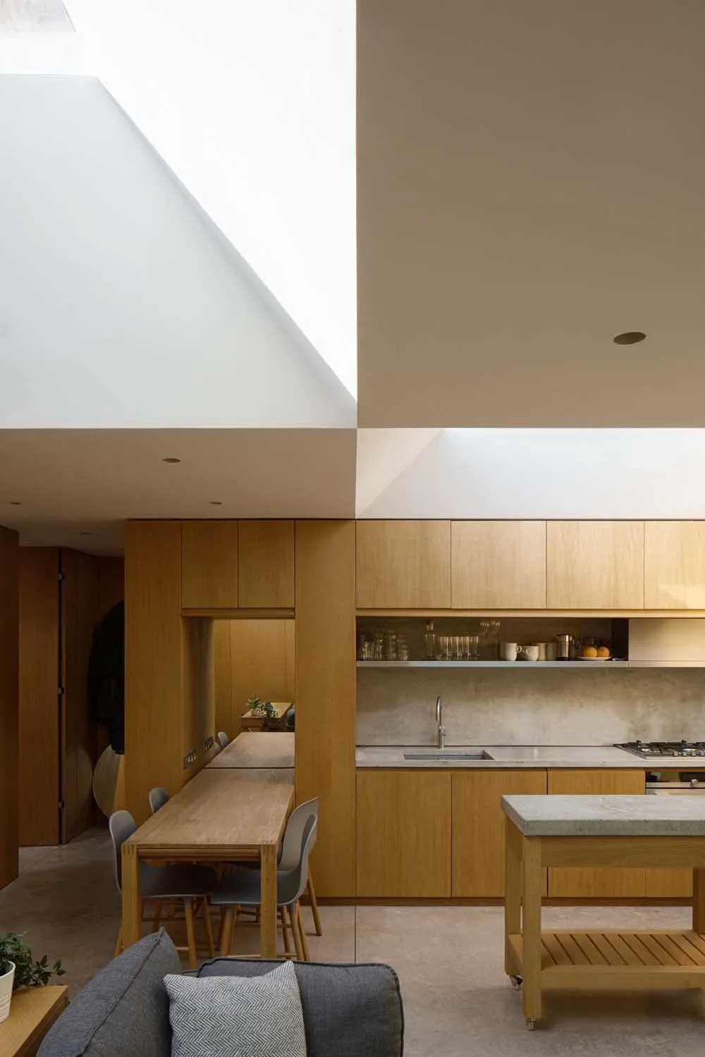 Hidden House, Clerkenwell Green, EC1 &mdash; Ceiling and joinery