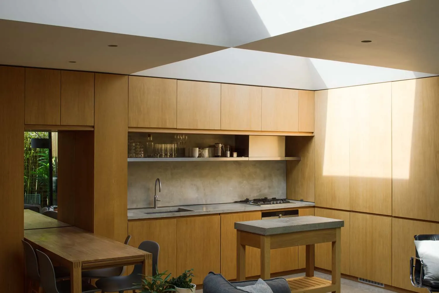 Hidden House, Clerkenwell Green, EC1 &mdash; Kitchen custom joinery