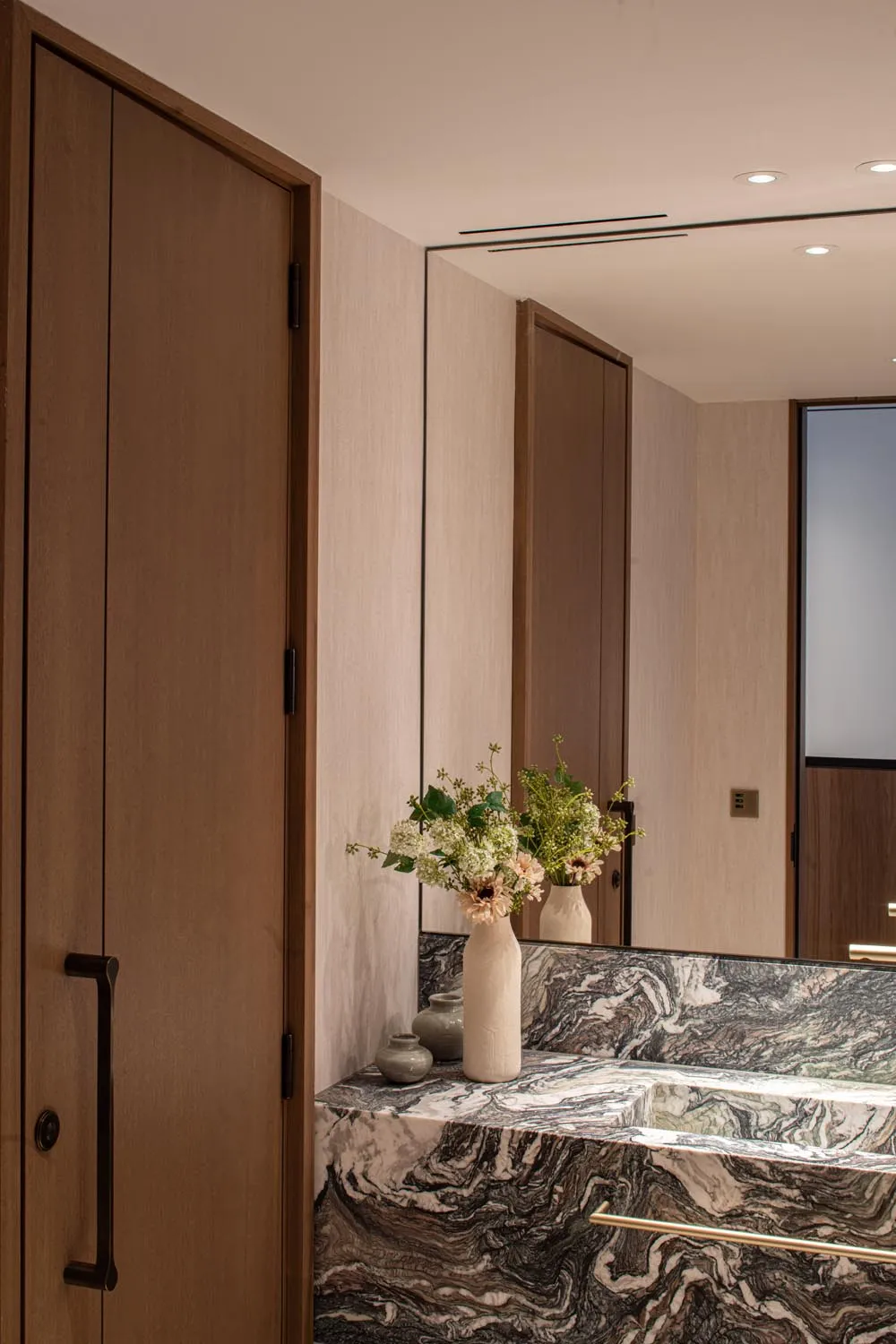 Holland Park Penthouse, Kensington &mdash; bathroom, marble vanity and mirror