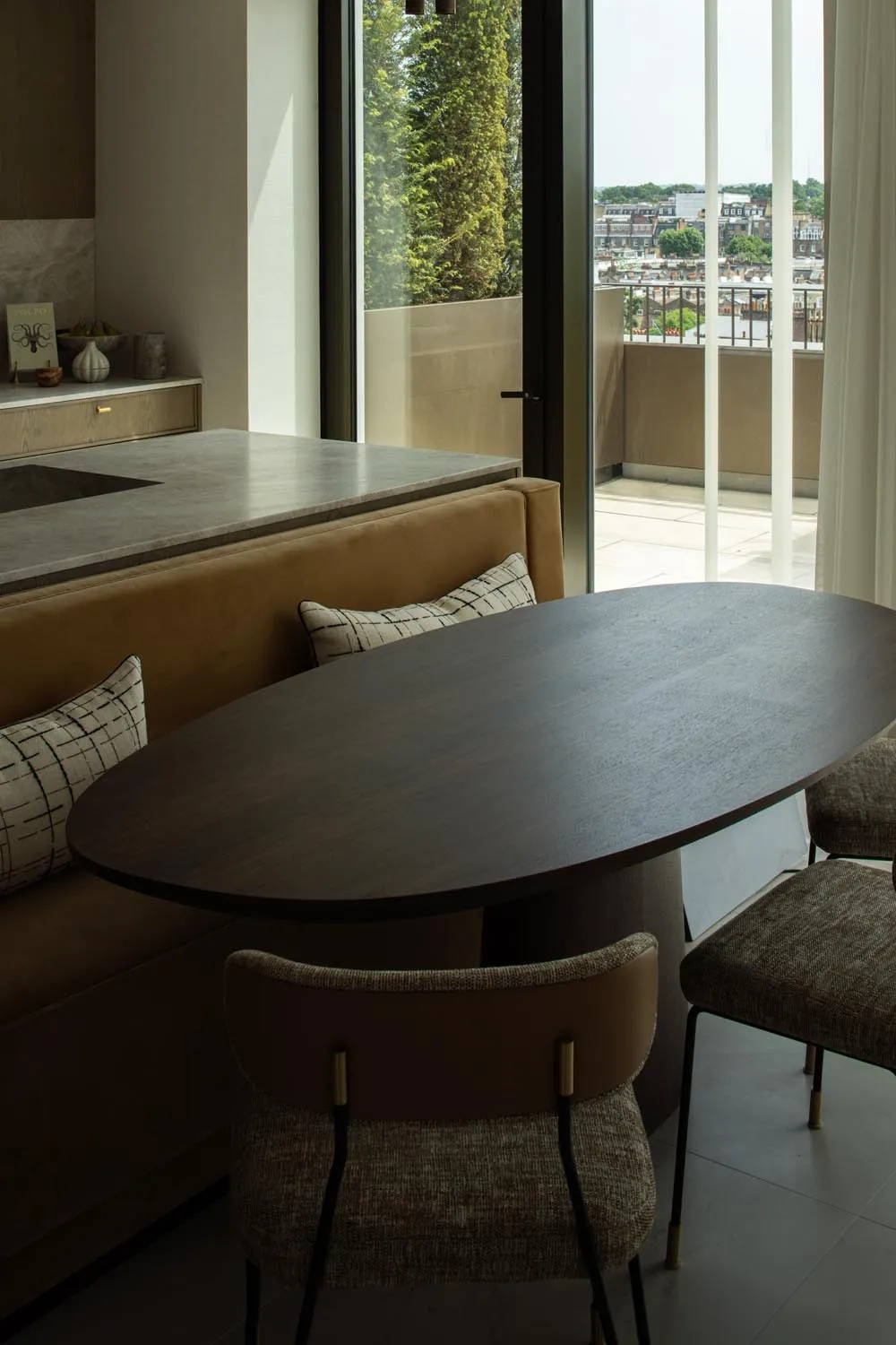 Holland Park Penthouse, Kensington &mdash; dining table, window to terrace