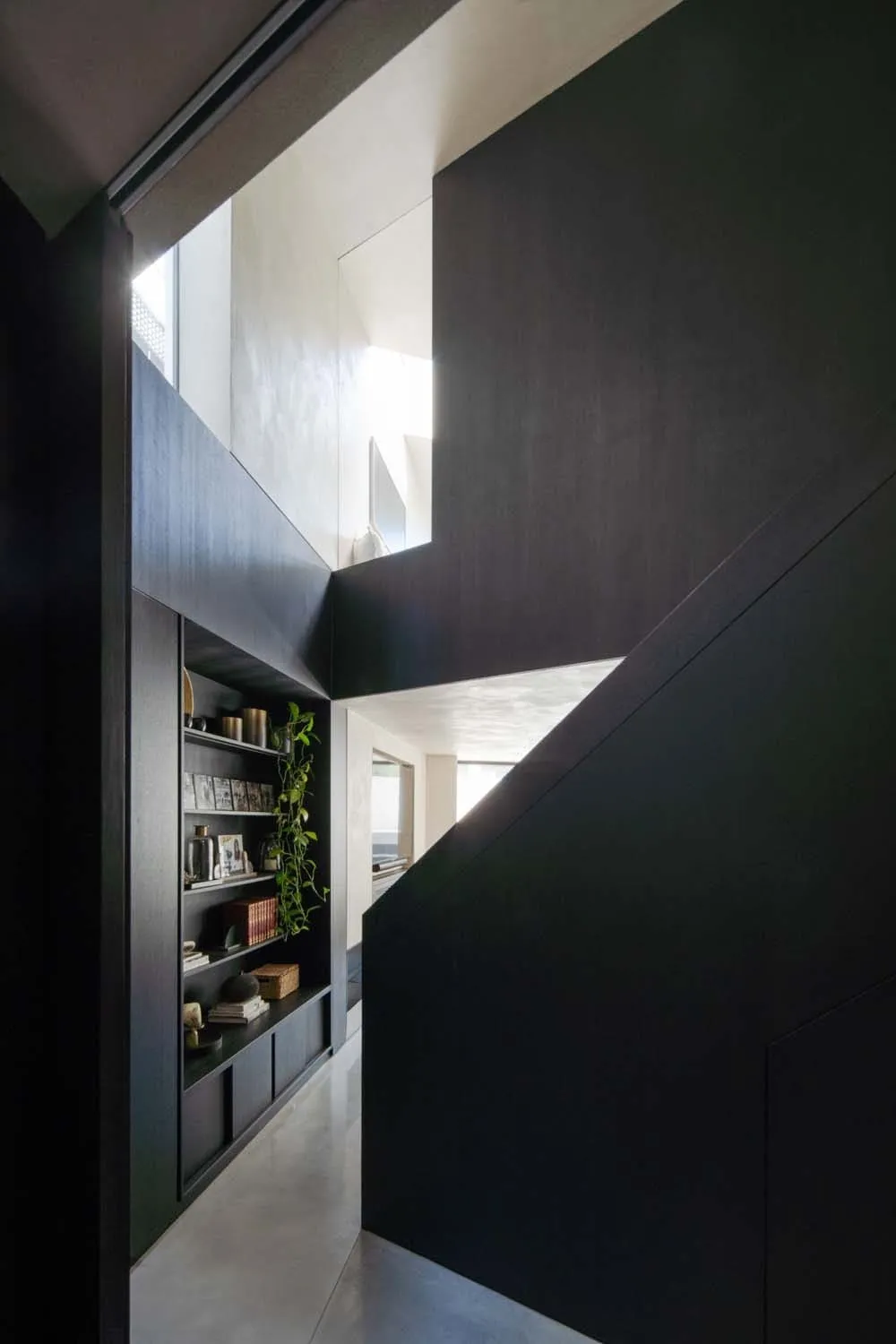 Meadow Grove, Barnes, SW13 &mdash; Full height