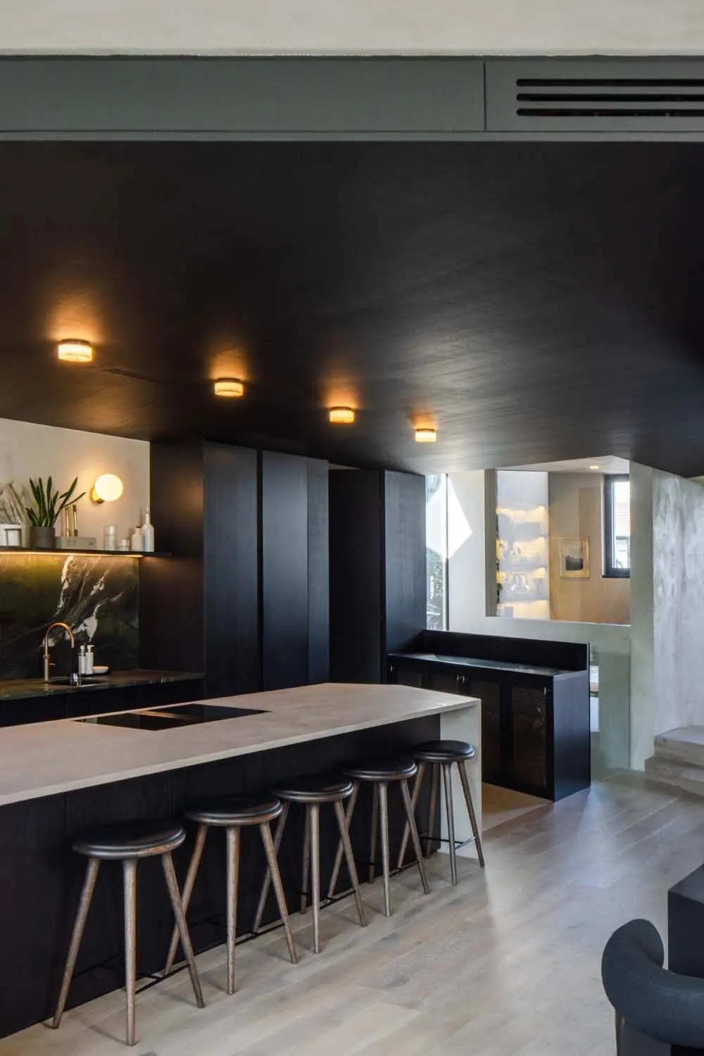 Meadow Grove, Barnes, SW13 &mdash; Kitchen counter lights