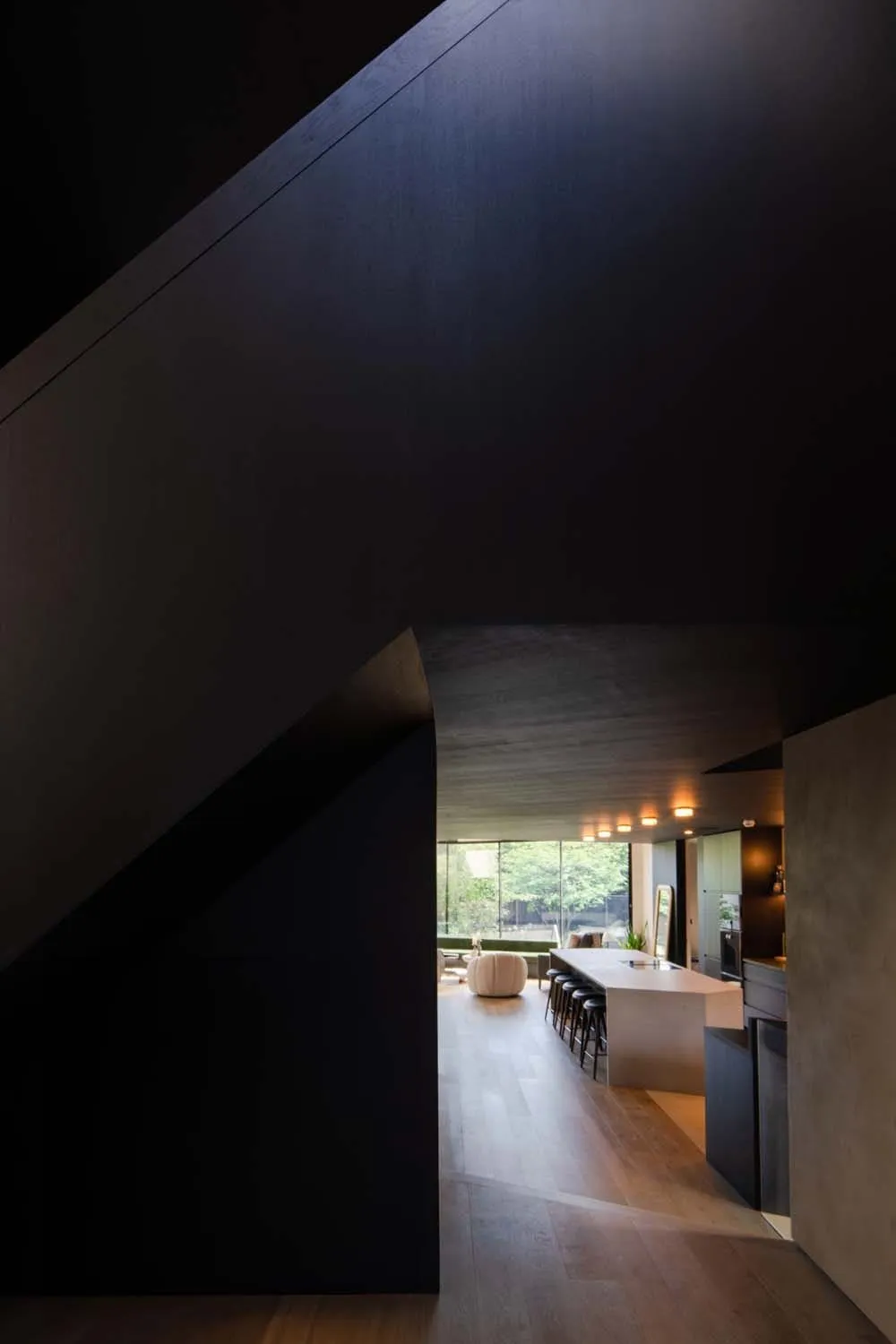 Meadow Grove, Barnes, SW13 &mdash; View from hallway