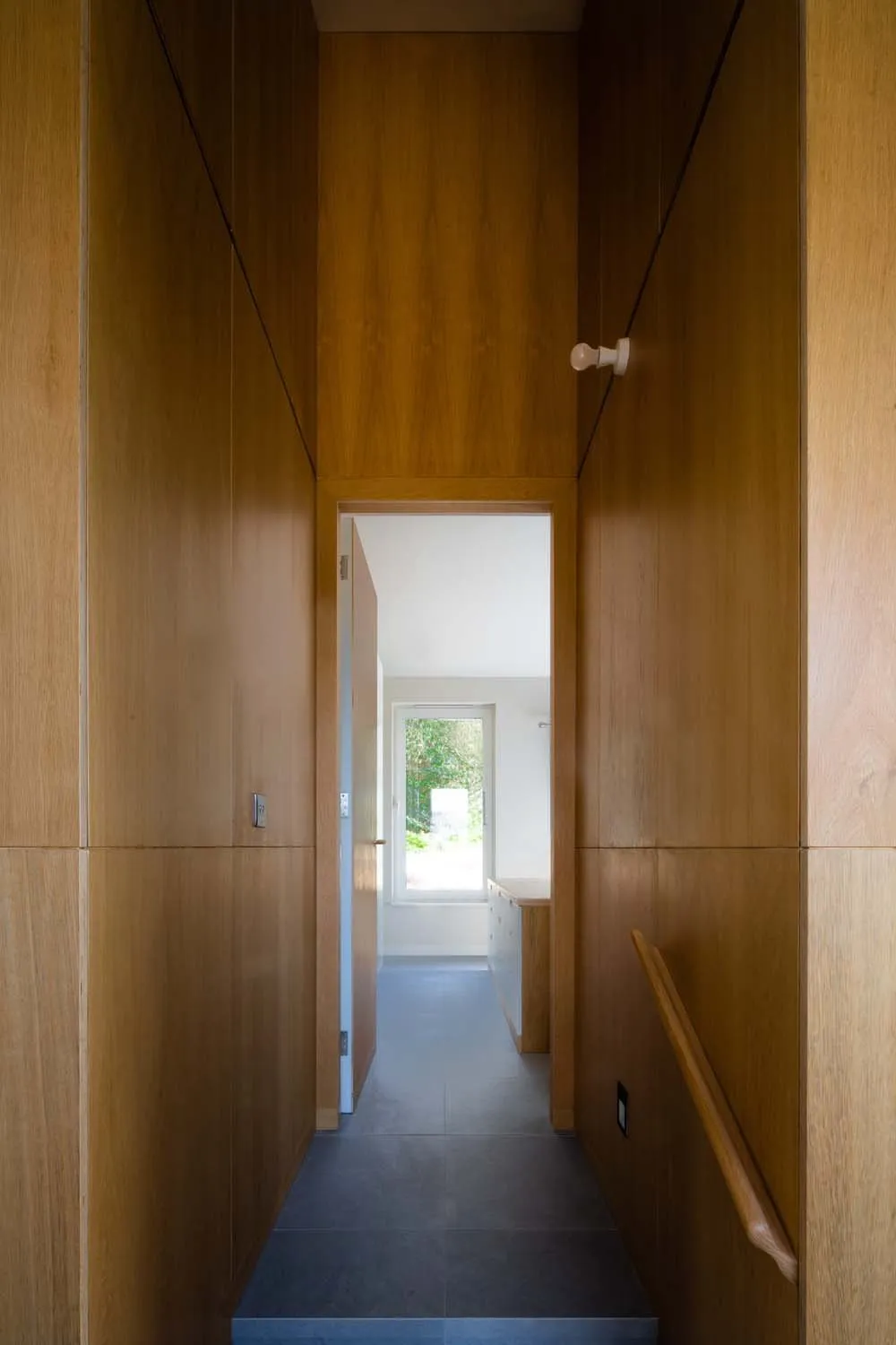 Modern Barn, Dorset, Jurassic Coast &mdash; Corridor
