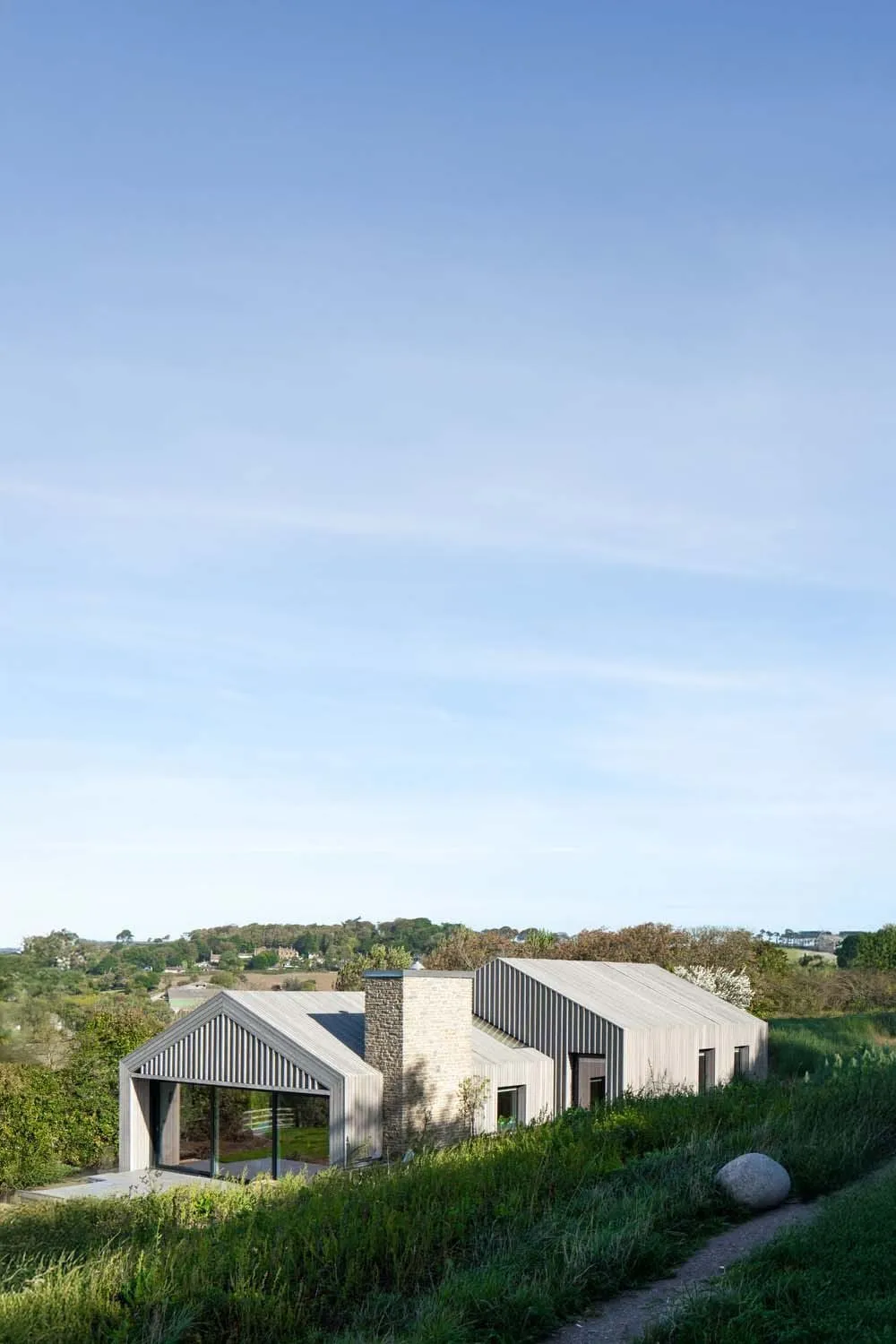 Modern Barn, Dorset, Jurassic Coast &mdash; External