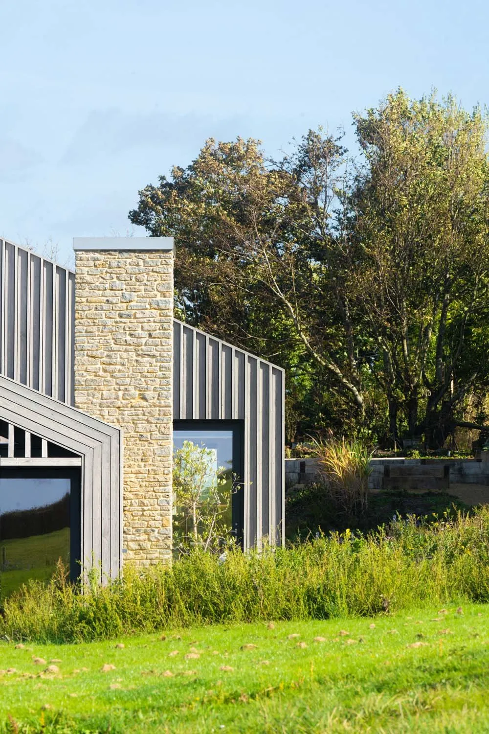 Modern Barn, Dorset, Jurassic Coast &mdash; Wall detail