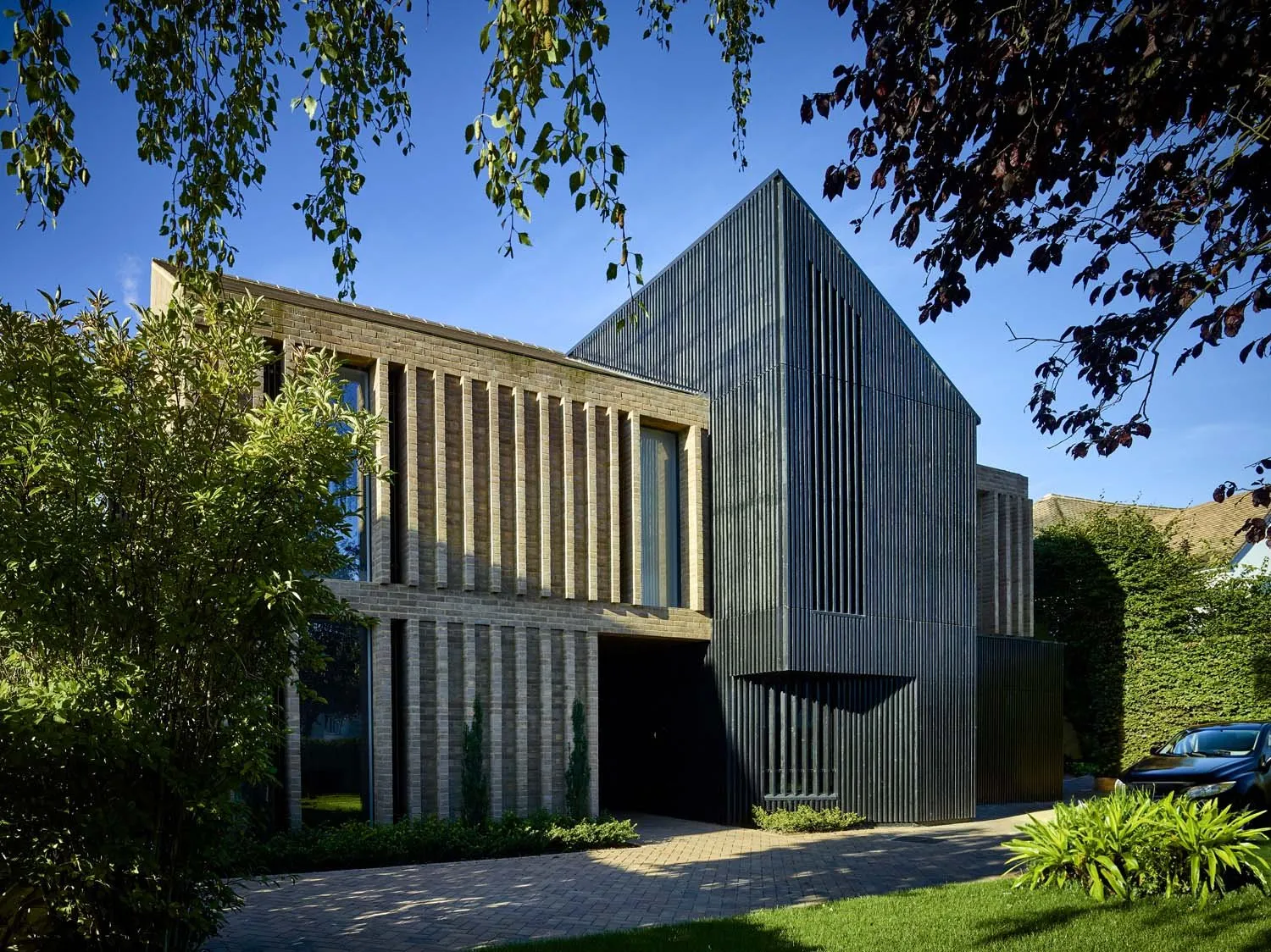 Modern Detached, Harpenden — front