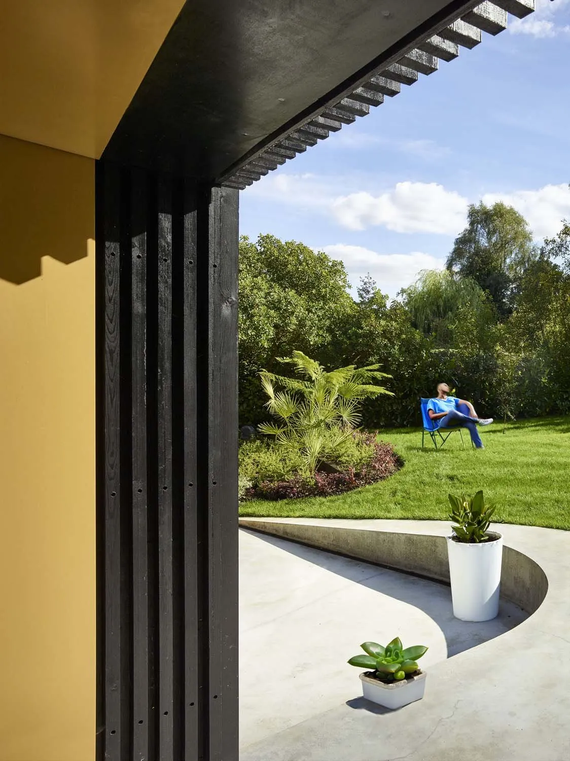 Modern Detached, Harpenden, AL5 &mdash; Garden view