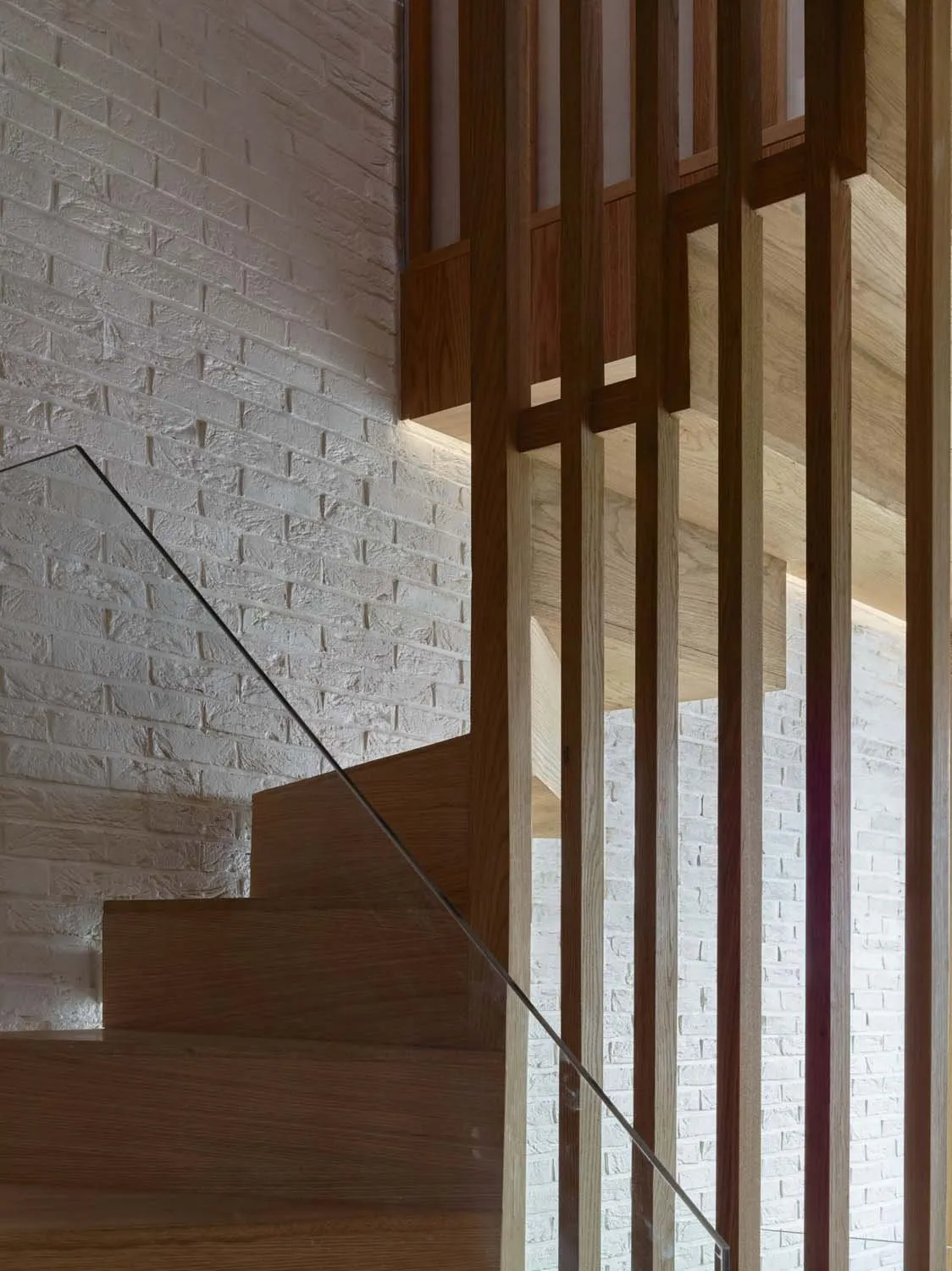 Modern Mews, Paddington, W2 &mdash; Joinery details